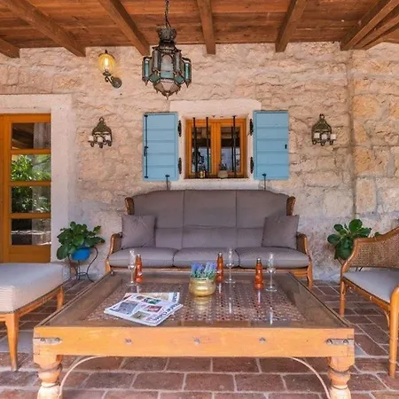 Villa Kazun With Private Pool And Two Gardens